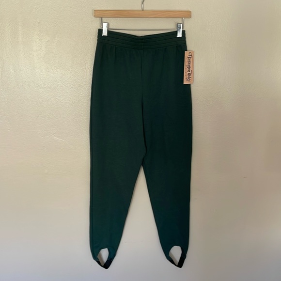 NWT Vintage Stirup Leggings. Size M petite - Picture 1 of 8